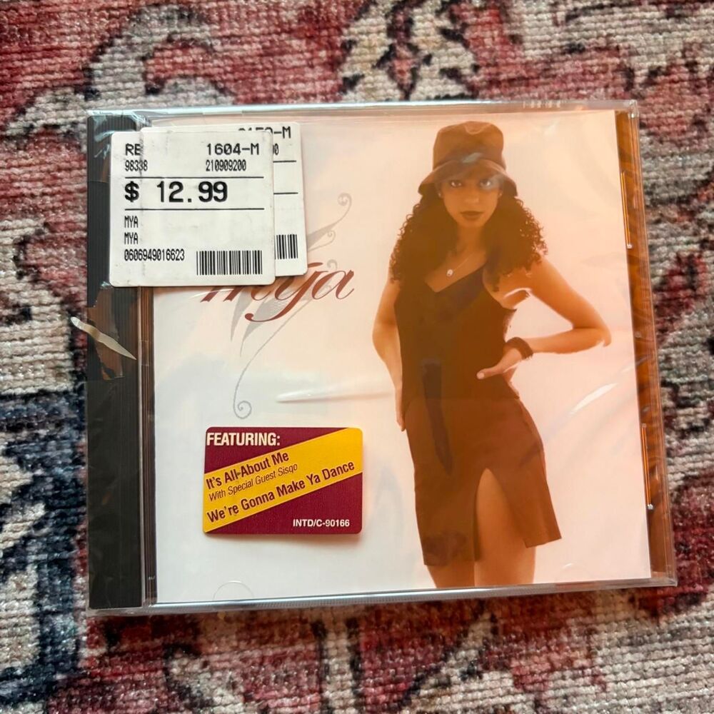 Unbranded Cds-and-vinyl
